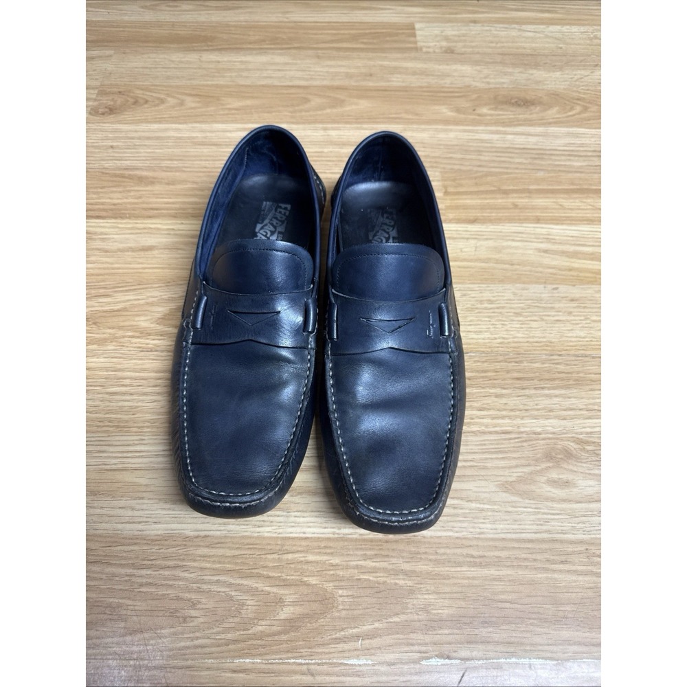 FERRAGAMO NEWTON NAVY BLUE LEATHER PENNY DRIVING LOAFERS SIZE 8.5D